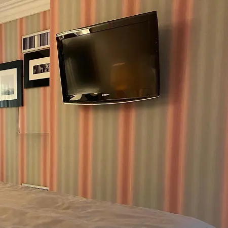 Grand Palace Hotel 5*