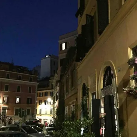 Apartment Small Mezzanine Colosseo