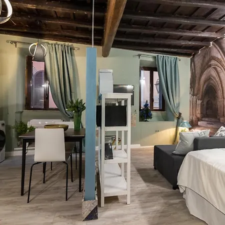 Apartment Romeathome Deluxe Campo Dei Fiori *