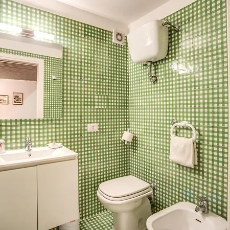 Apartment Le Di Andrea - Nel Cuore Di Trastevere
