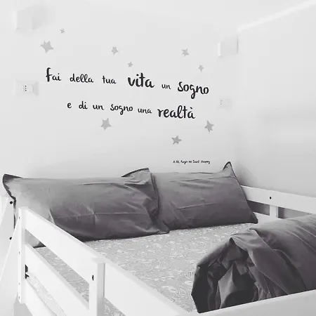 A Casa Di Elly Apartment *