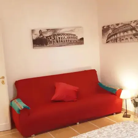 Apartment Vatican Sweet House Near Metro Cipro
