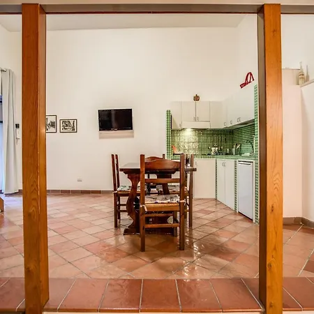Apartment Le Di Andrea - Nel Cuore Di Trastevere Rome