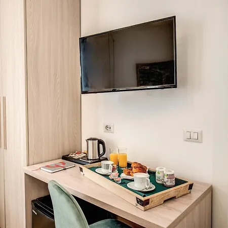 Oasi Urbana 41 * Рим