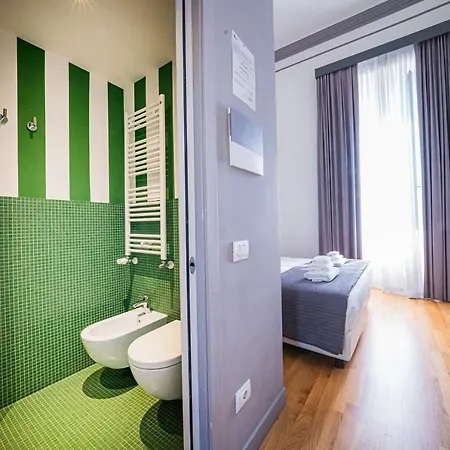 Capitals Luxury River Roma