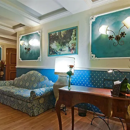 Residenza Antica 4*