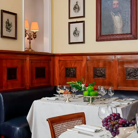 Bettoja Massimo D'azeglio Hotel Rome