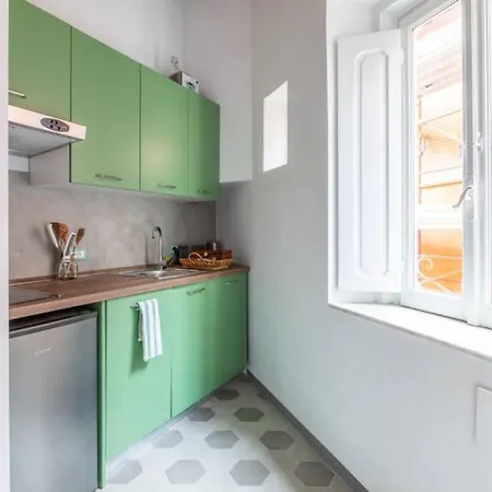 Apartment Luxury Piazza Navona By Varental With Ac