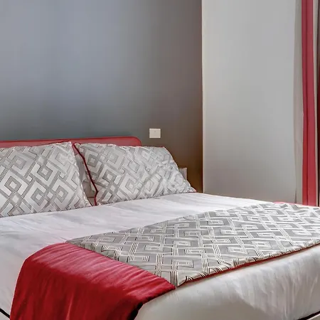 Apartment Piazzetta Margutta - My Extra