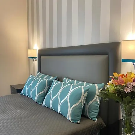 Hotel Contilia 3*