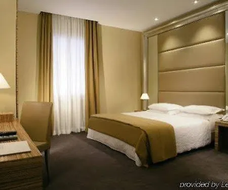 Saint John Hotel