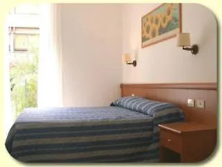 Filippo Maria 5* Rome