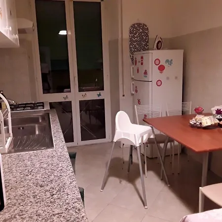 Domi Marconi 28 Apartment *