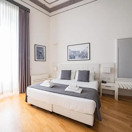 Capitals Luxury River Roma