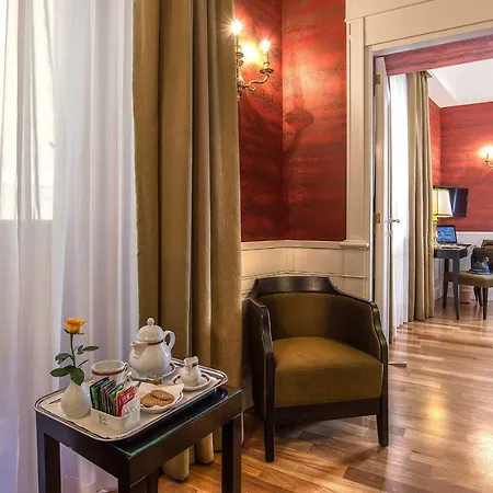Del Senato 3* Roma