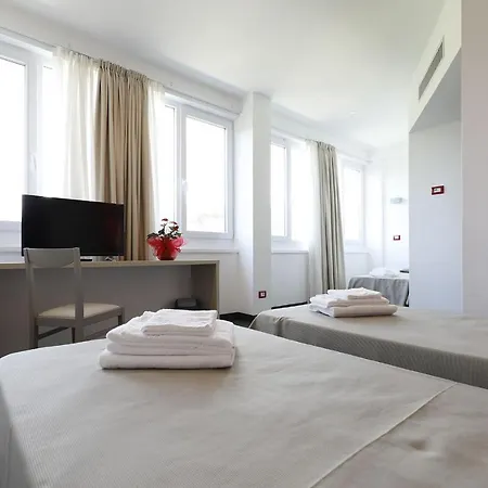 Casa Per Ferie San Juan De Avila Gæstehus