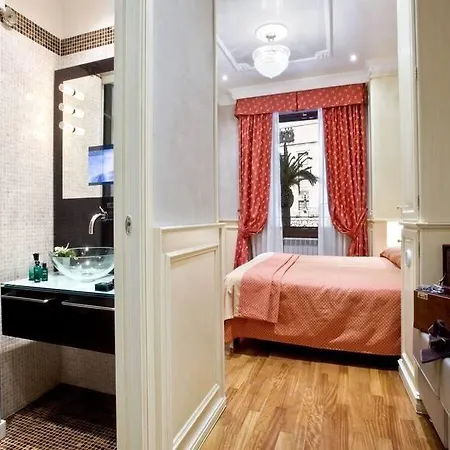 38 Viminale Street 2* Rome