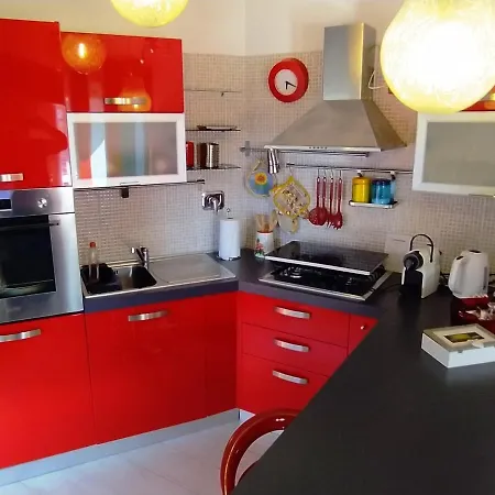 Vicino Metro C - Mirti Apartment