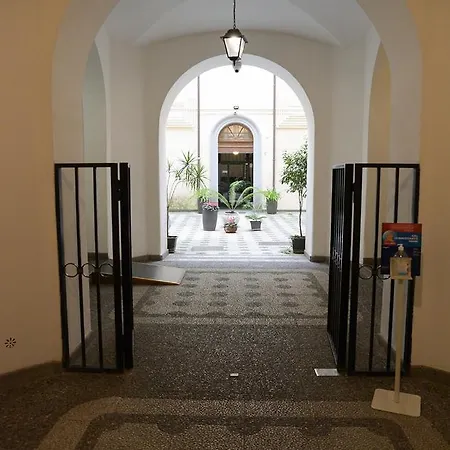 Gh Colosseum Bed & Breakfast