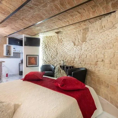 Apartment Colosseum Archeoloft In Historic Center Of *