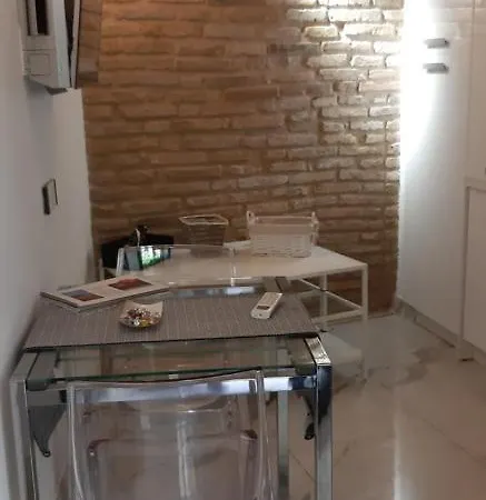 Apartment Colosseum Archeoloft In Historic Center Of Rome