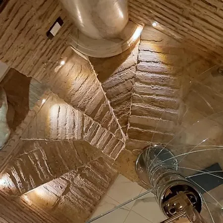 Apartment Colosseum Archeoloft In Historic Center Of Rome