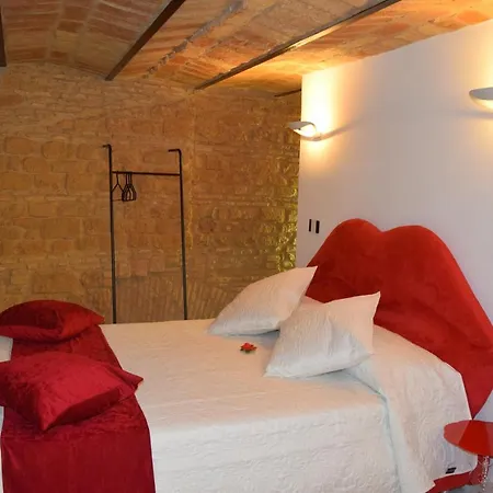 Apartment Colosseum Archeoloft In Historic Center Of *