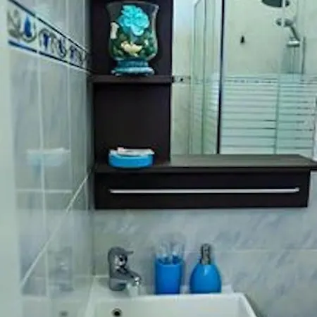 Kambal Maison * Roma