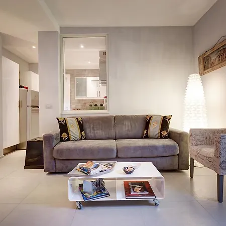 Aparthotel Appia Antica 5*