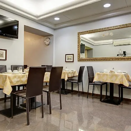La Luna Romana 2*
