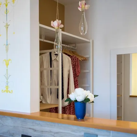 Raffaela's & Vatican Guest house 2*