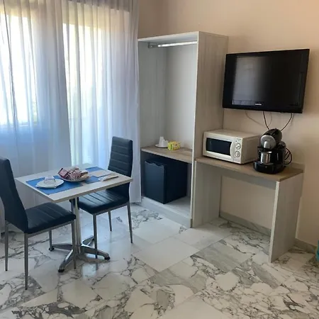 Bed and breakfast Domus Della Radio Roma
