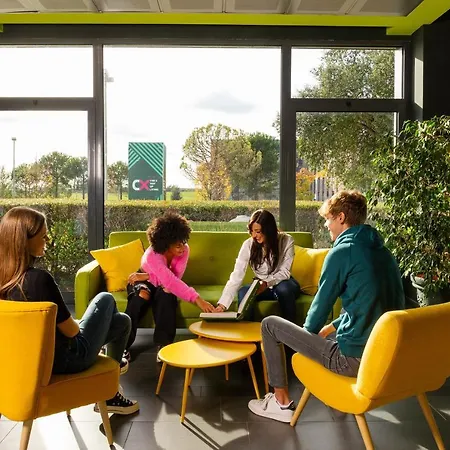 Cx Rome Student Place