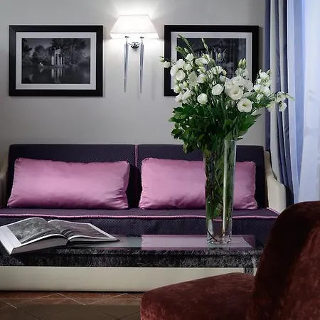Guest house Frattina 122