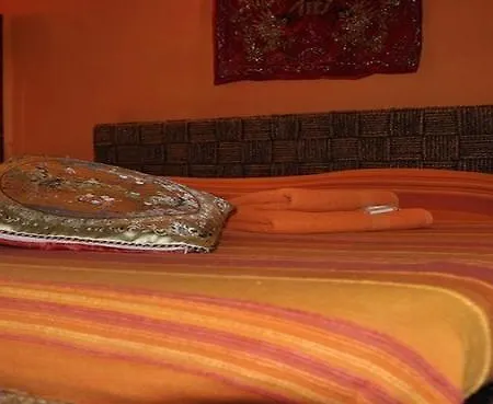 Bed & Breakfast Shiva 2*
