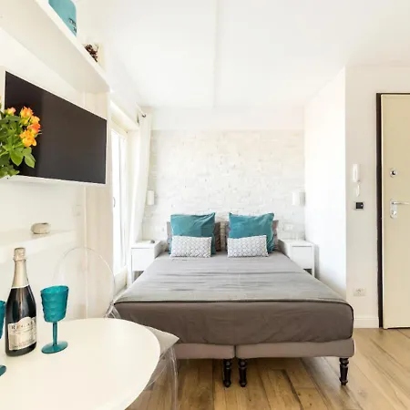 Terrace With Tiber View - Trastevere Apartment Rome
