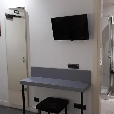 Szálloda Crosti 3*