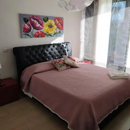 Apartment Vicino Metro C - Mirti