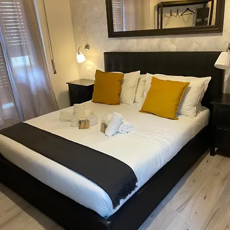 Luxury Boutique Roma