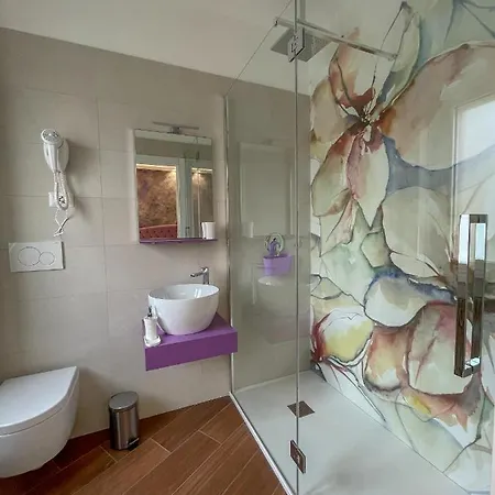 Le Ninfee Bed & Breakfast