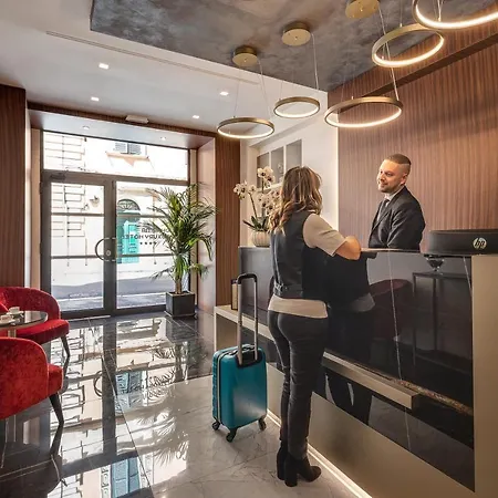 Dharma Luxury Hotel 4*