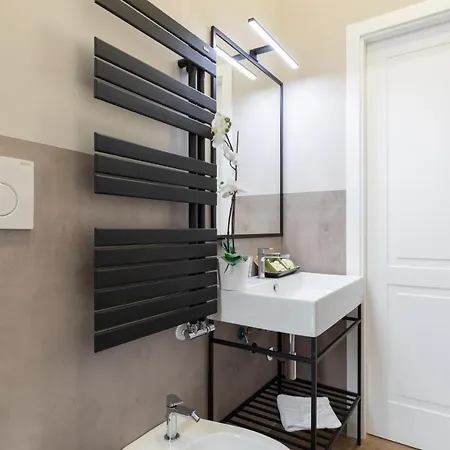 Foresteria Di Piazza Cavour - Luxury & Guest house *