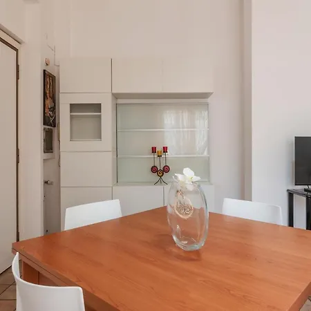 San Giovanni In Laterano Cozy And Quiet Flat