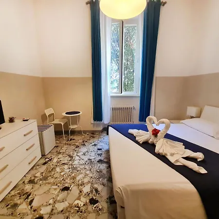 Guest house Sweet Life Guesthouse 3*