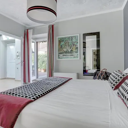 Apartment Piazzetta Margutta - My Extra Rome