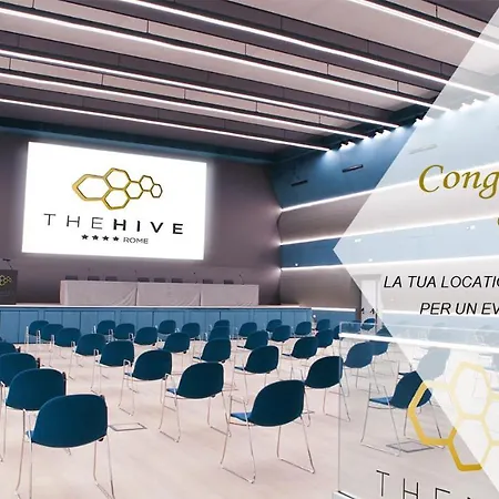 Отель The Hive Рим