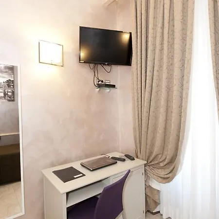 Bed and breakfast Aelius 2*