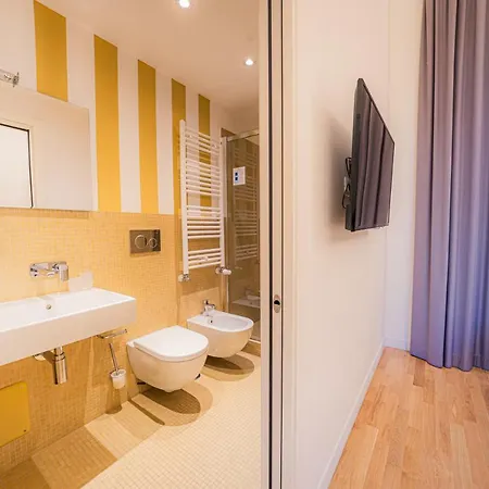 Capitals Luxury River Roma