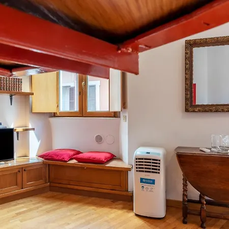 Piazza Santa Maria In Trastevere Cozy Flat Apartamento *