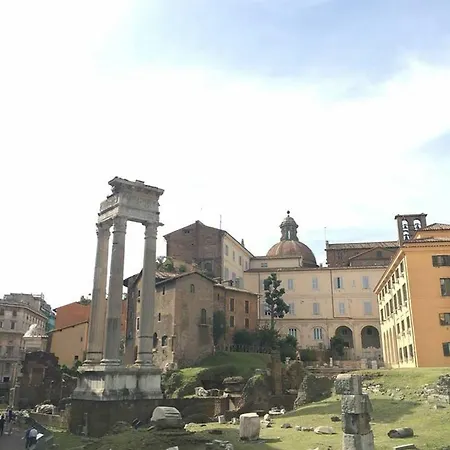 Affittacamere La Lupa In Trastevere Roma